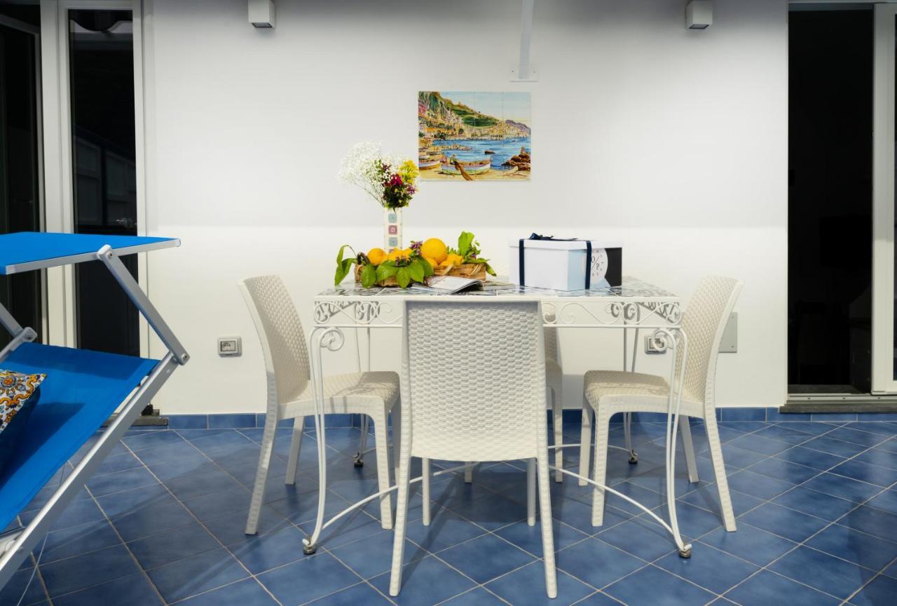 Grecale - Amazing Apartment With Patio And Sea View Maiori Exterior foto